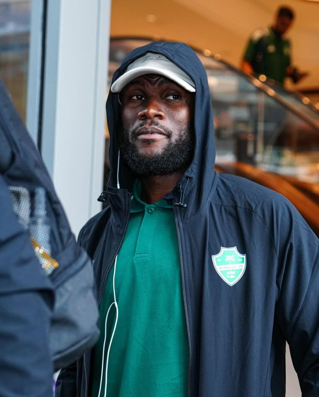 准备参加沙特超级杯，吉达国民全队已抵达中国香港