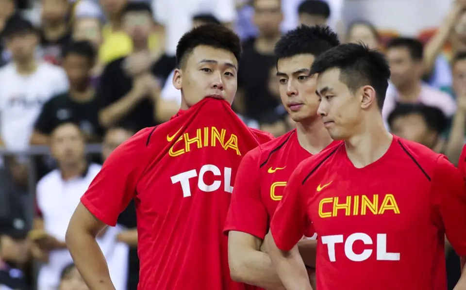 方硕：希望赵睿为球队付出更多力量，球迷：你少上点比啥都强