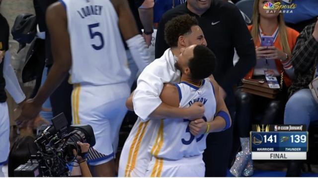 1699074477504029286.jpg 免费直播赛事-库里0.2秒绝杀引热议 格林碰筐为何不是干扰球?