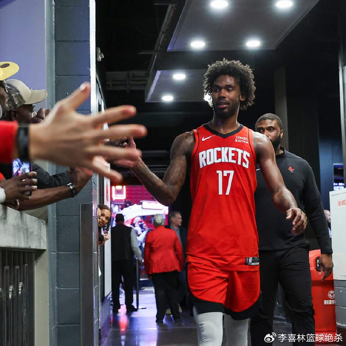 冲击亿元合同!火箭又一24岁新星崛起:攻防一体能力超探花郎?