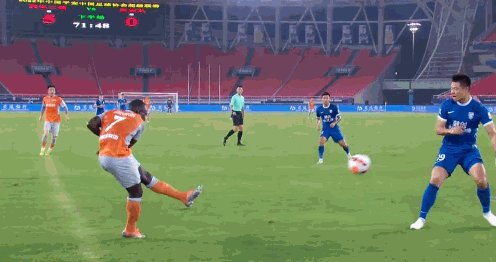 1661693894227035605.gif 斗球直播-【中超】马尔康双响戴维森1射2传 三镇5比1十人深圳