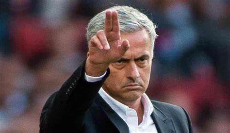 林良锋：闲杂人等退下，纽卡帅位是穆里尼奥的！